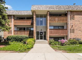 1245 S Maple Rd APT 207, Ann Arbor, MI 48103