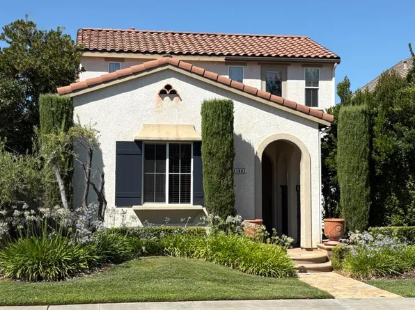 1682 N Dutch Ave, Clovis, CA 93619