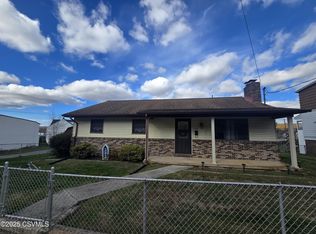 401 E 7th St, Mount Carmel, PA 17851