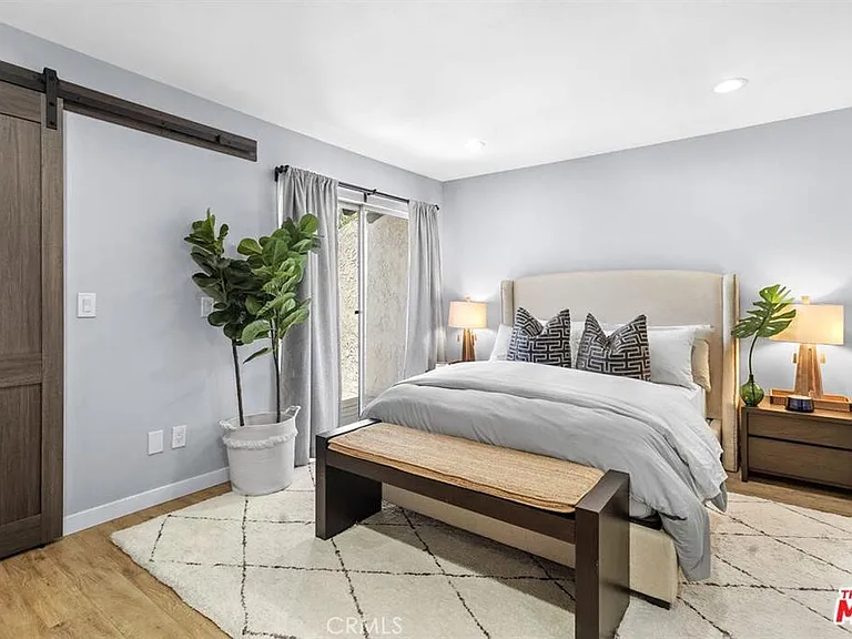 5123 Castelotte Ct — Photo 16
