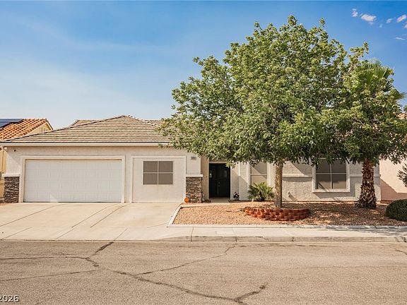 2nd image of 1008 Beaver Crest Ter