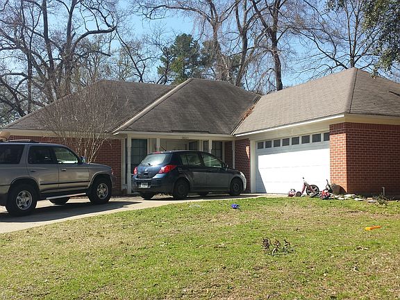 2nd image of 3805 Clintwood Dr