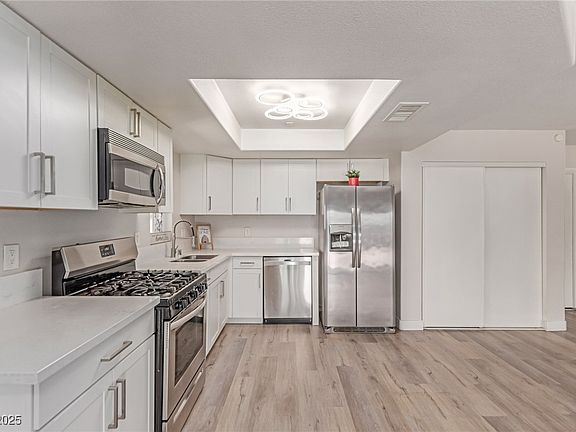 4th image of 4745 Madrigal Way