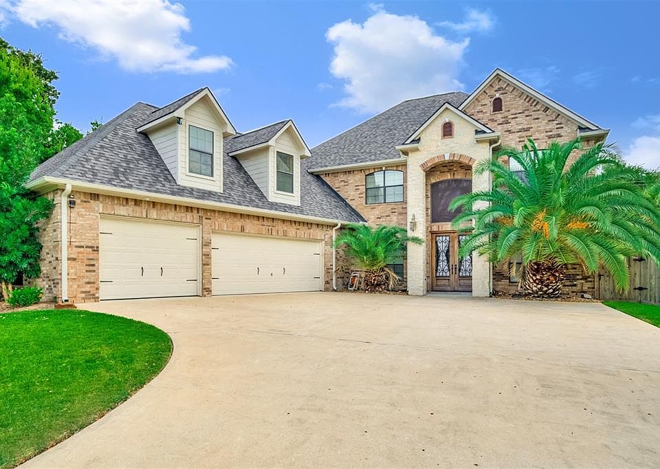 1st image of 4138 Lakepointe Forest Dr