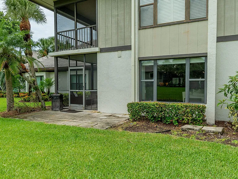 13244 W Polo Club Rd #C106 — Photo 39
