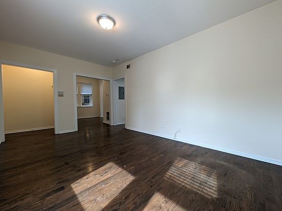 3rd image of 3533 W Fullerton Ave #2-2357