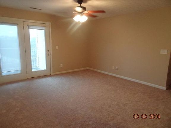 4th image of 561 Napa Valley Ln APT 7
