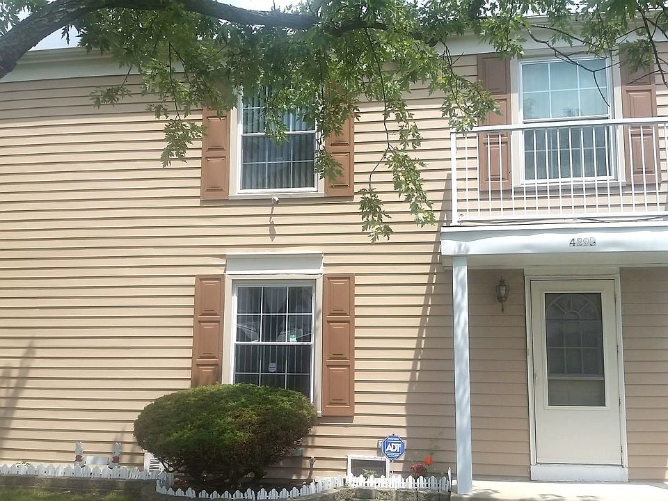 1st image of 429 James Ct Unit B