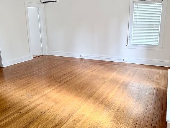 2nd image of 608 S 38th St APT 4