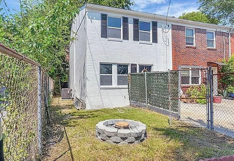 195 Nassau St — Photo 36