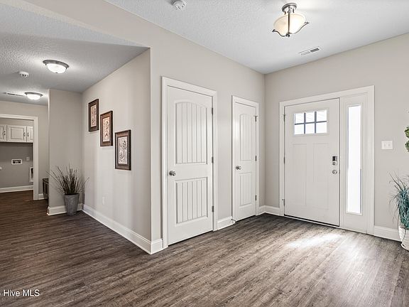 5th image of 302 Crossroads Store Drive