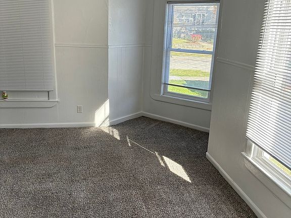 2nd image of 608 Darcy Ave