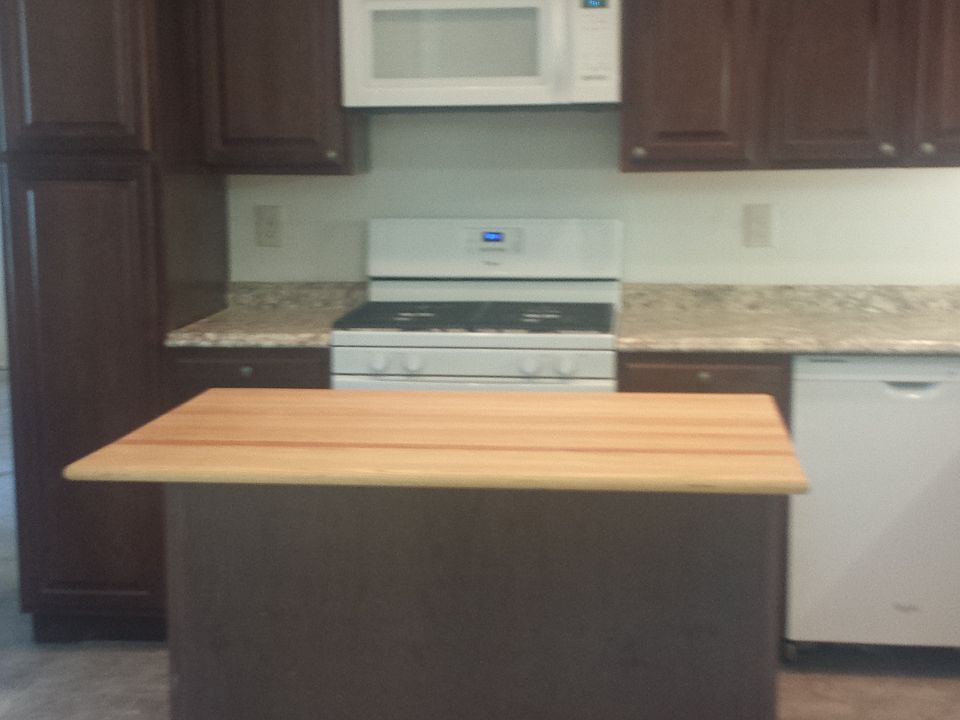 2nd image of 10621 El Nopal