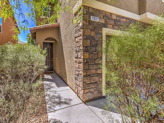 3rd image of 7037 Leadville Peak Ave