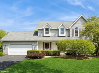 321 Greens View Dr, Algonquin, IL