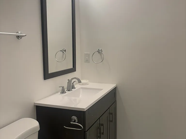 1341 W Baxter Ave — Photo 12
