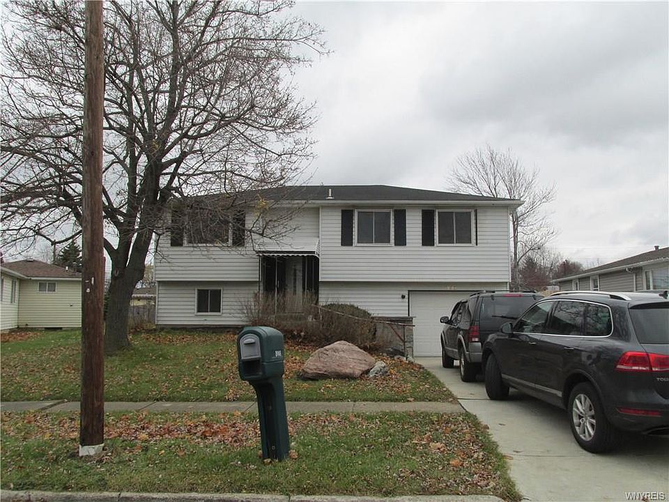1st image of 3902 Sharondale Dr