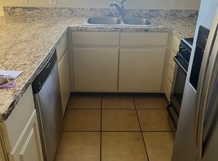 73720 Shadow Mountain Dr APT 16, Palm Desert, CA 92260