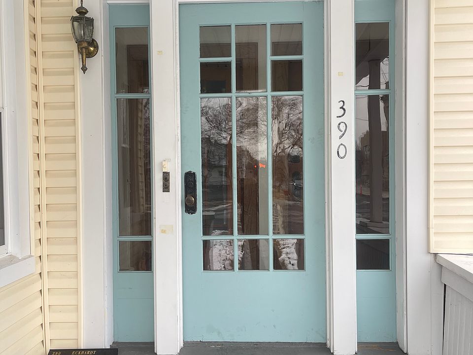 1st image of 390 New Scotland Ave #2