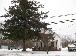 21 Pine St, Potsdam, NY 13676