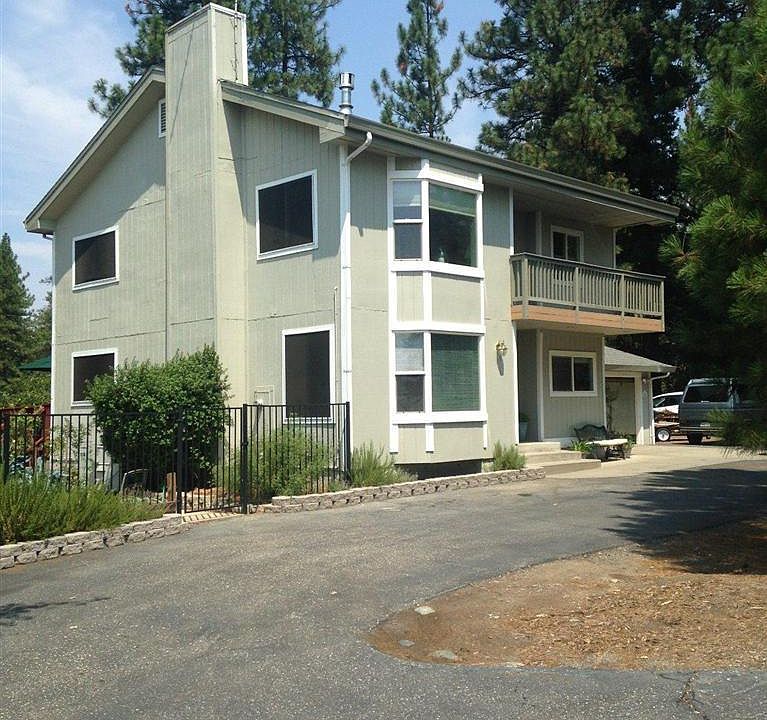 1st image of 21215 Dawnridge Dr S