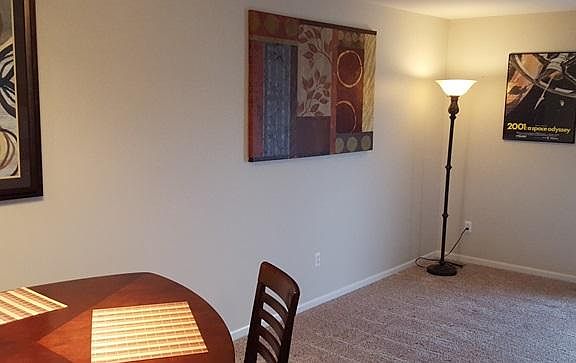 4th image of 6371 Waldon Center Dr #1