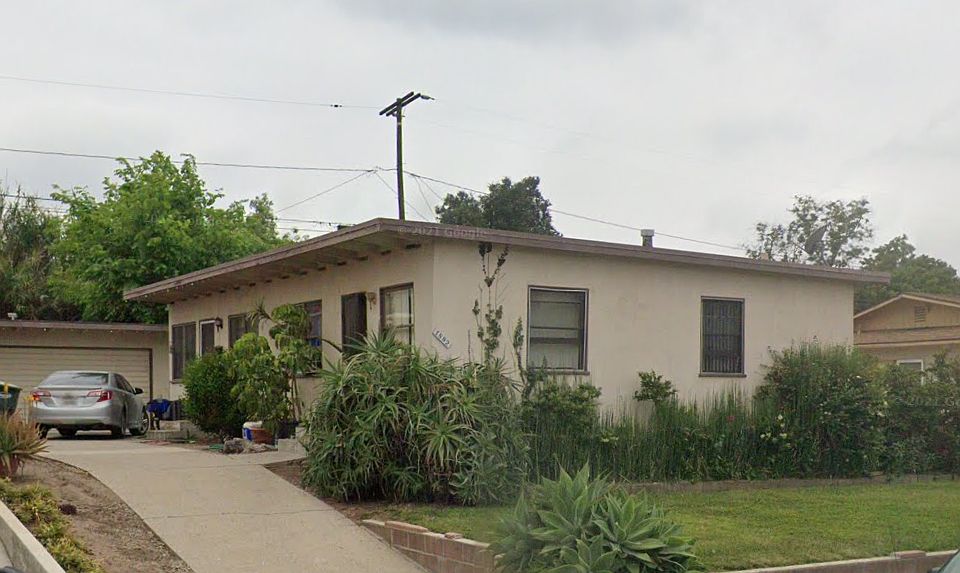 1st image of 1892 Colonia Pl APT B