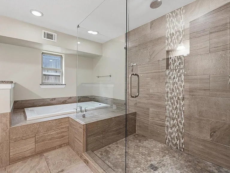 401 N Bailey Ave — Photo 20