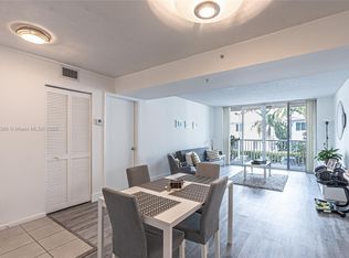 1450 SE 3rd Ave APT 209, Dania, FL 33004