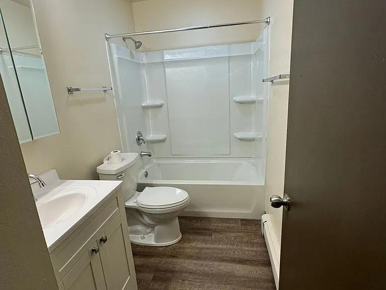 Stillwell Townhomes — Photo 11