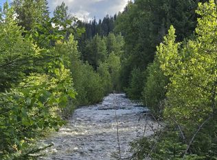 7062 Sullivan Lake Rd, Ione, WA 99139