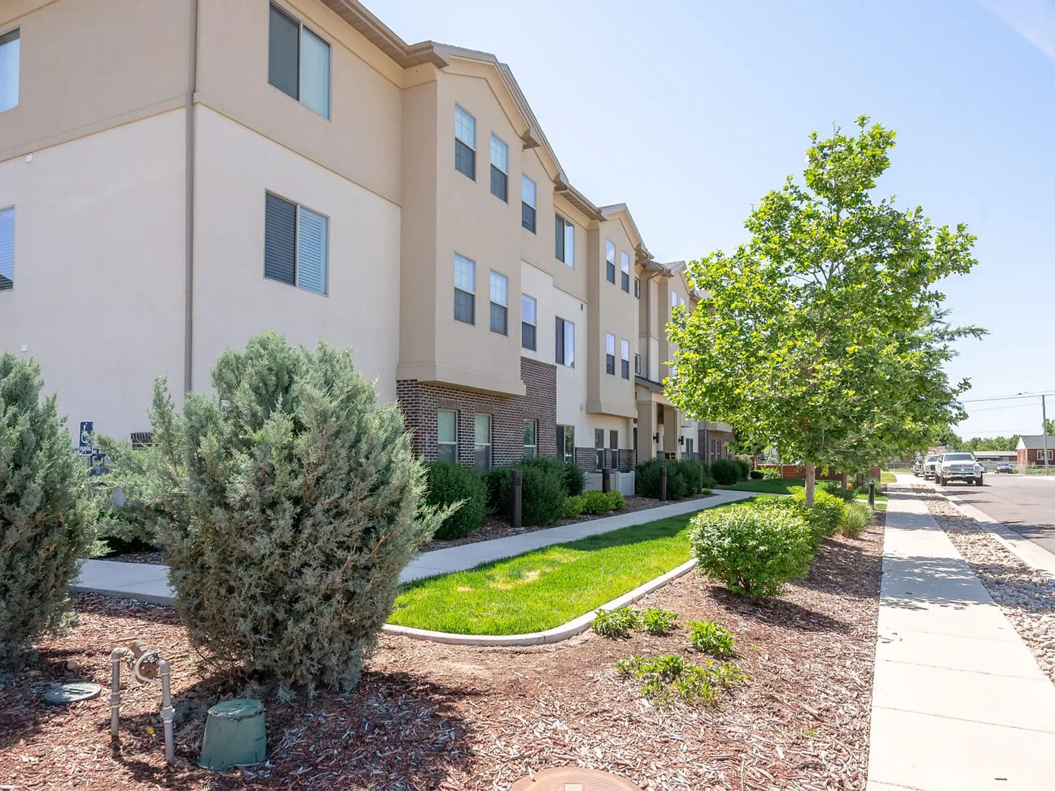Grand at Midvale — Photo 4