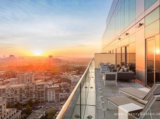 90 Dalton St, Boston, MA 02115