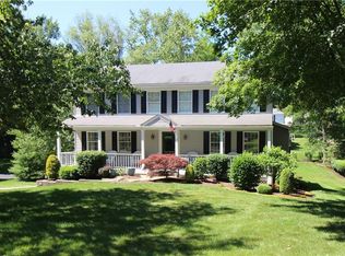 2360 Harrow Rd, Pittsburgh, PA 15241