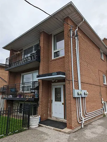 61 Mississauga Rd N #1 Photo 1