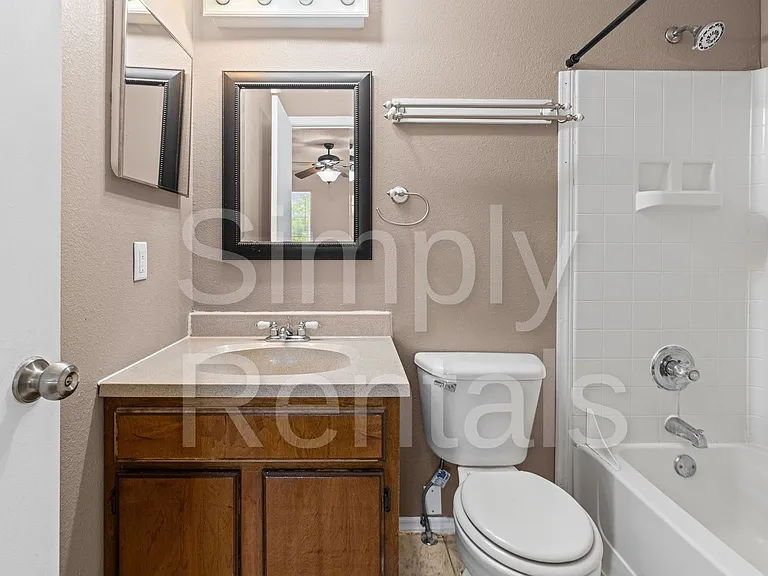 479 Mills Way — Photo 17