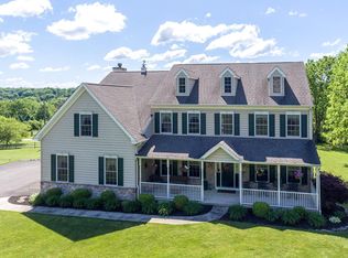 2071 W Rock Rd, Perkasie, PA 18944