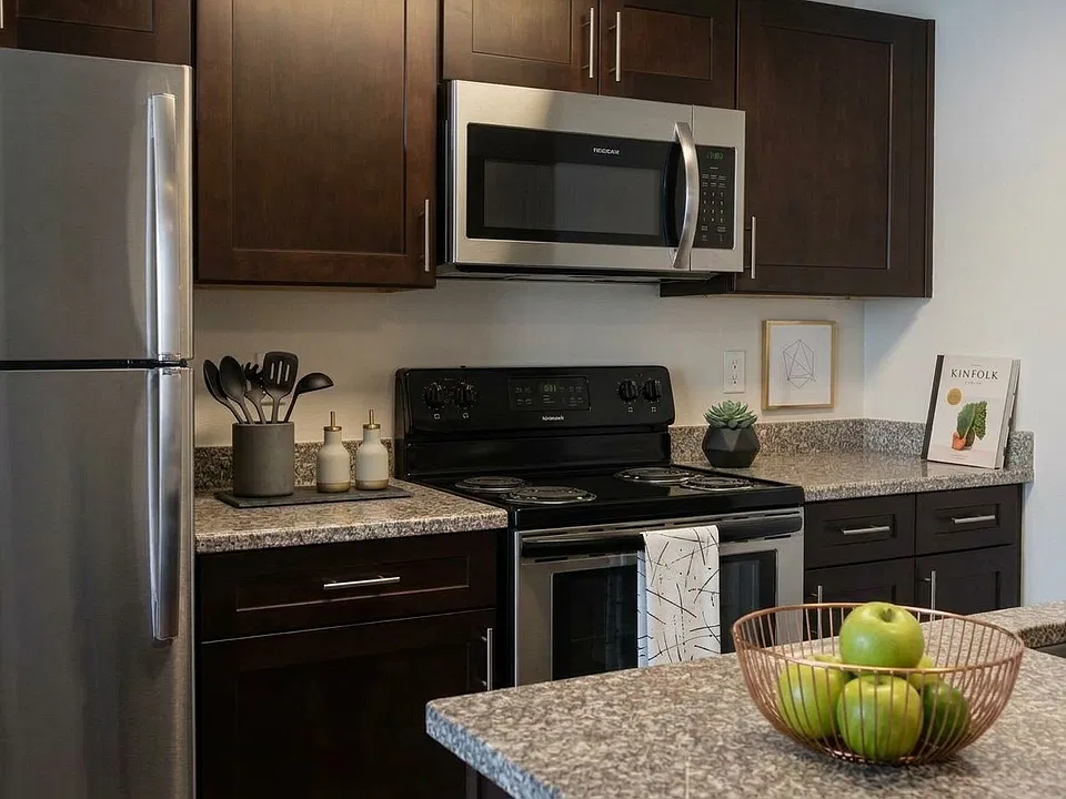 Amber Crest Apartments