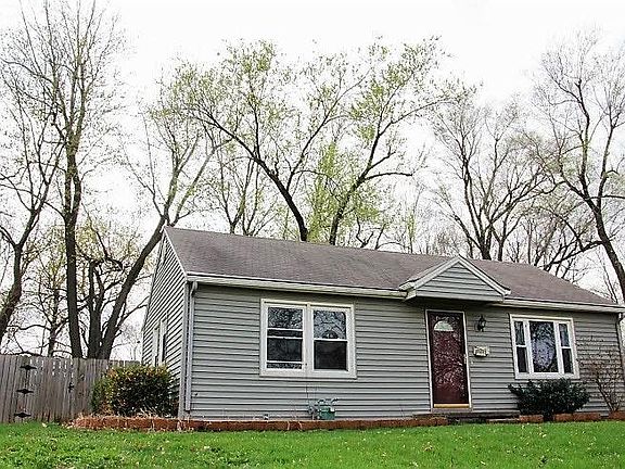 4th image of 11605 E 51st St