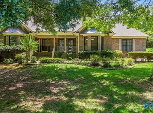4818 Cove Creek Dr SE, Brownsboro, AL 35741