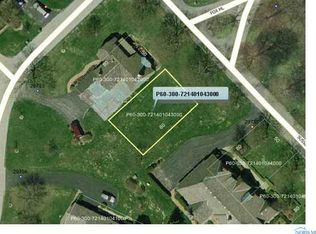 29733 Sussex Rd, Perrysburg, OH 43551