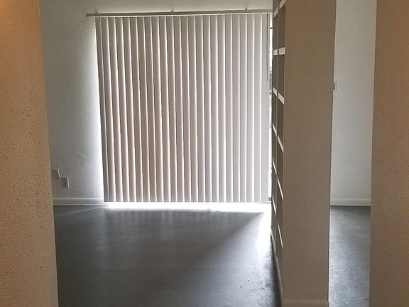 5th image of 2816 S Bartell Dr #B-11