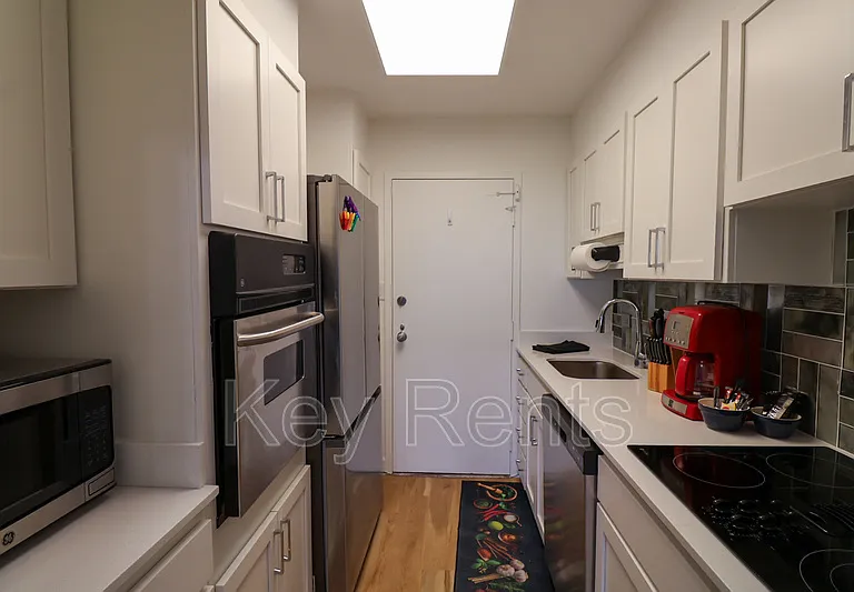 825 Bayshore Dr #1205 — Photo 4