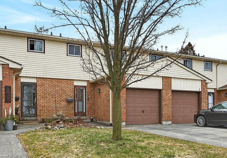 1st image of 1350 Limeridge Rd E #4