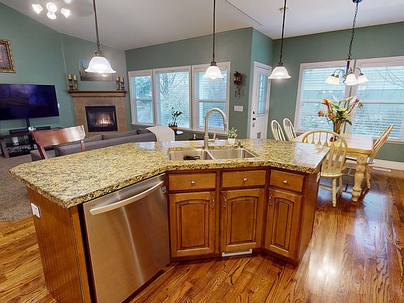 5th image of 11664 S Lake Run Rd