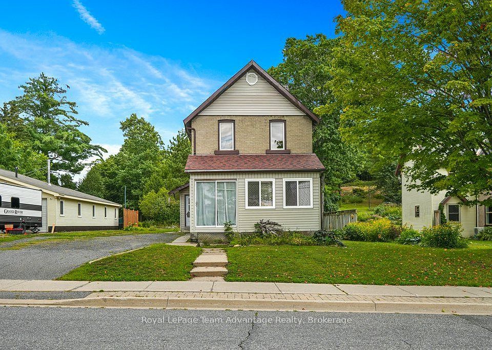 1st image of 111 Gibson St