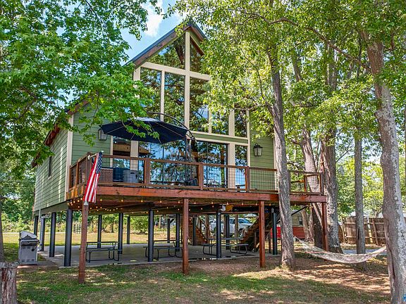 2nd image of 332 County Road 573