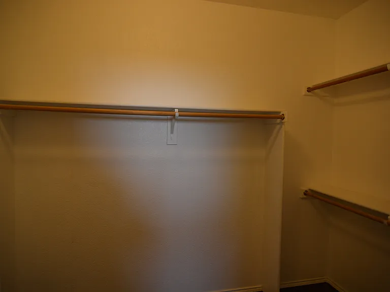 10509 Dry Valley Ct — Photo 5