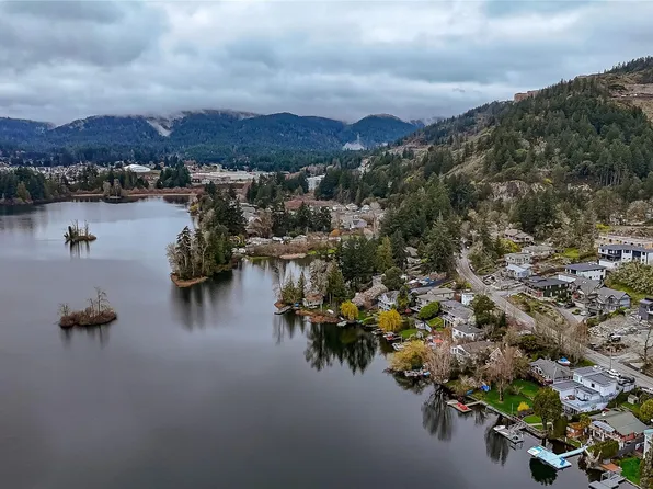 1211 Goldstream Ave, Langford, BC V9B 2Y9