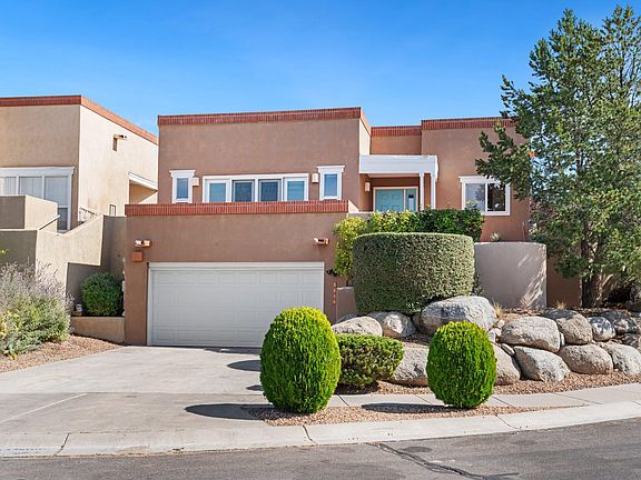 2nd image of 5606 Bosque Vista Dr NE